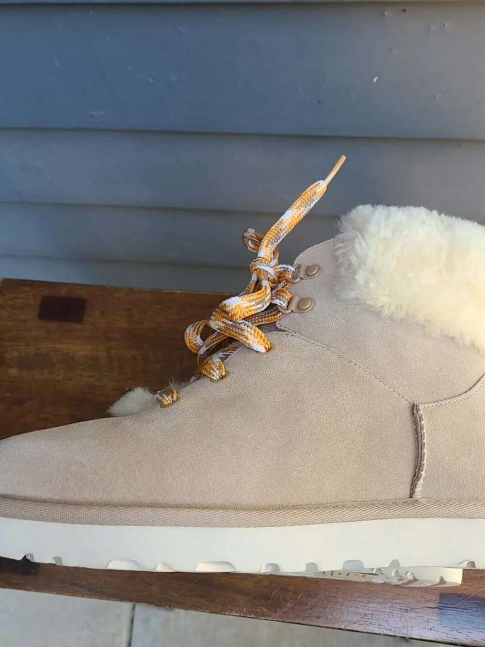 UGG Classic Mini Alpine Suede Shearling Lace Up Boots size 8 NWT